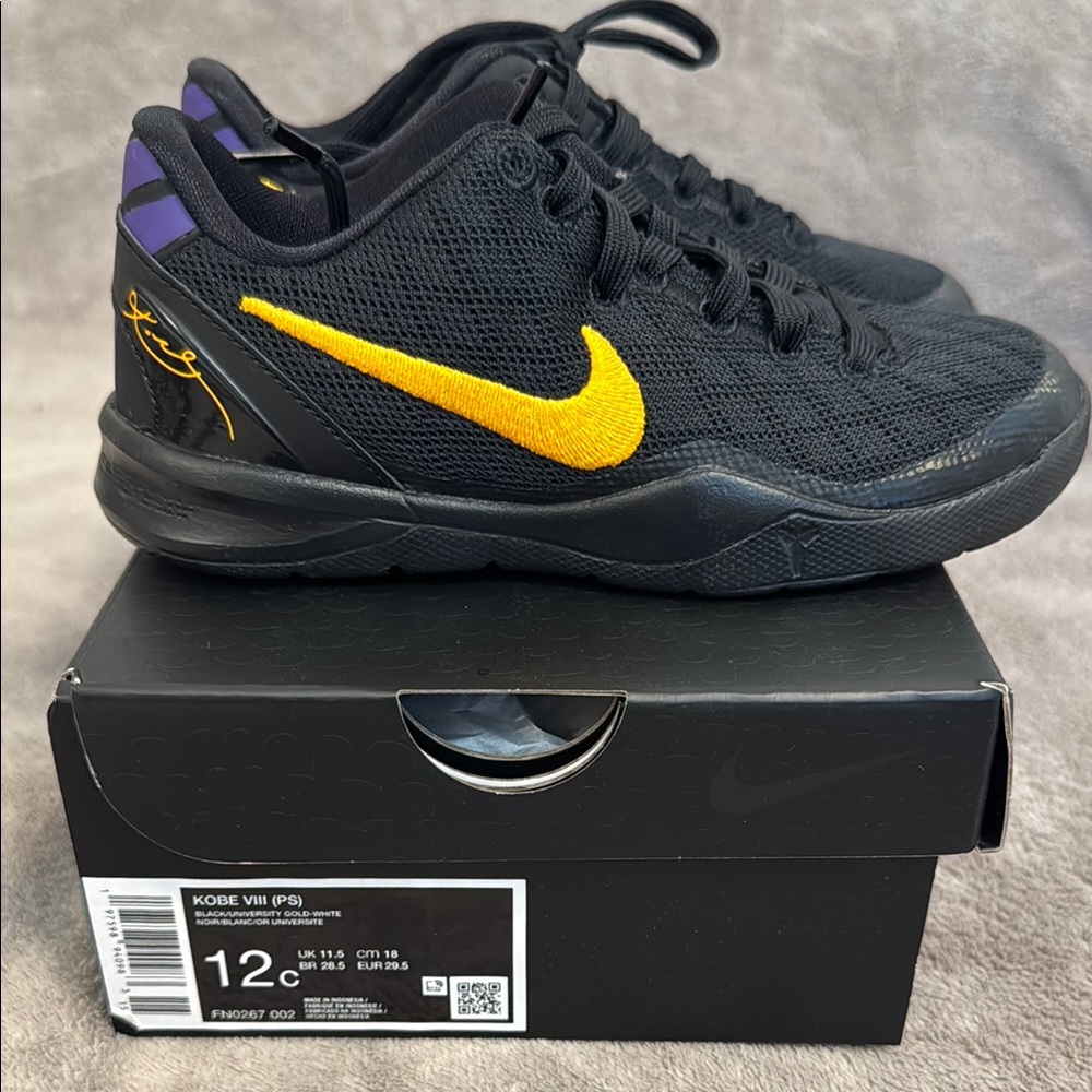 Nike Kobe 8 Protro Basketball shoes - Kids size 12c